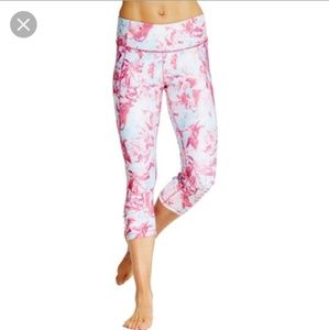 C A L I A  Floral Legging